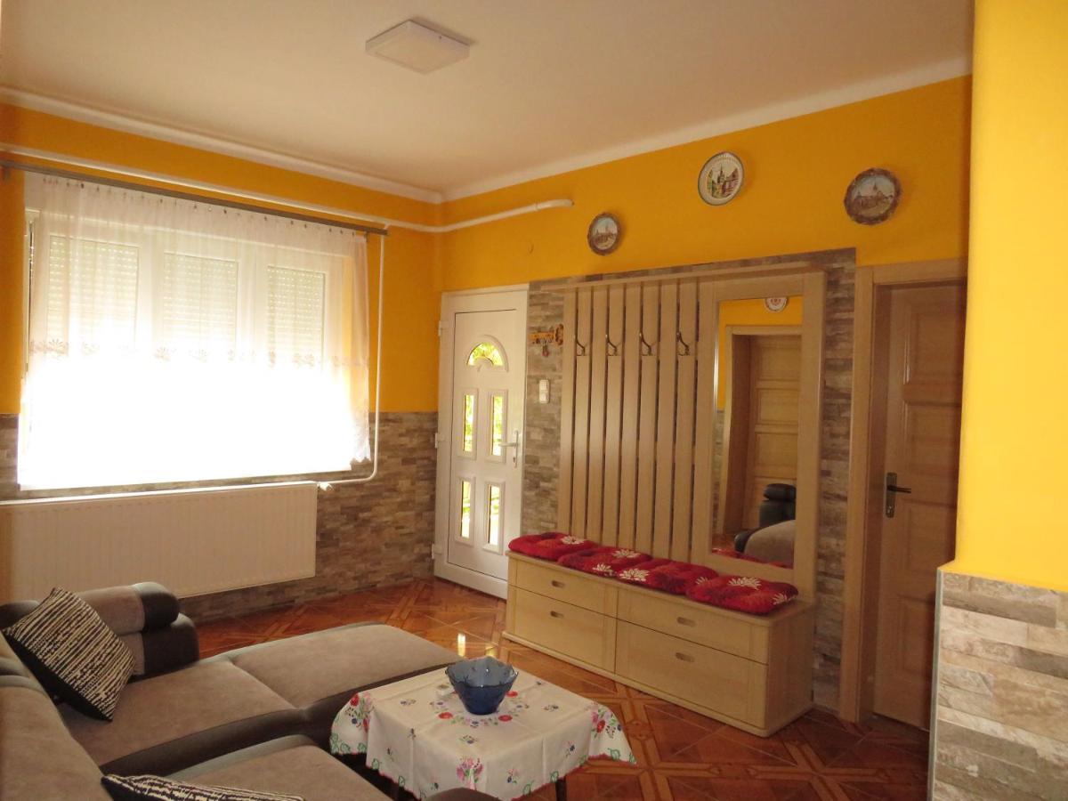 Szekely Apartman Balatonfüred Exteriör bild